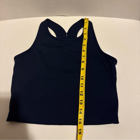 BEYOND YOGA Navy PowerBeyond Strive Cropped Tank Support Shelf Bra Sz XS NWT - Picture 5 of 8